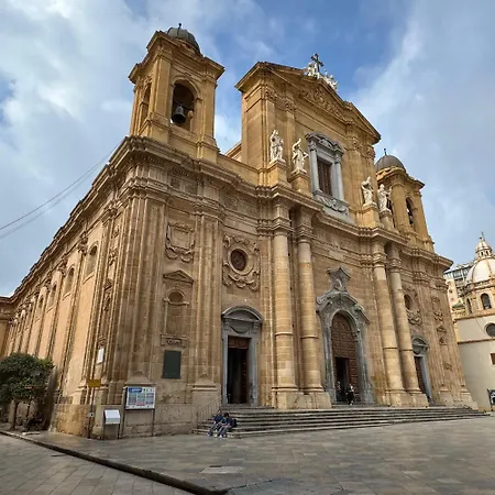 Casa Lunga マルサラ